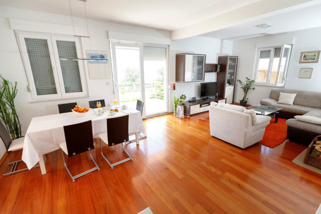 Luxury Villa Castrum Kaštela Екстериор снимка