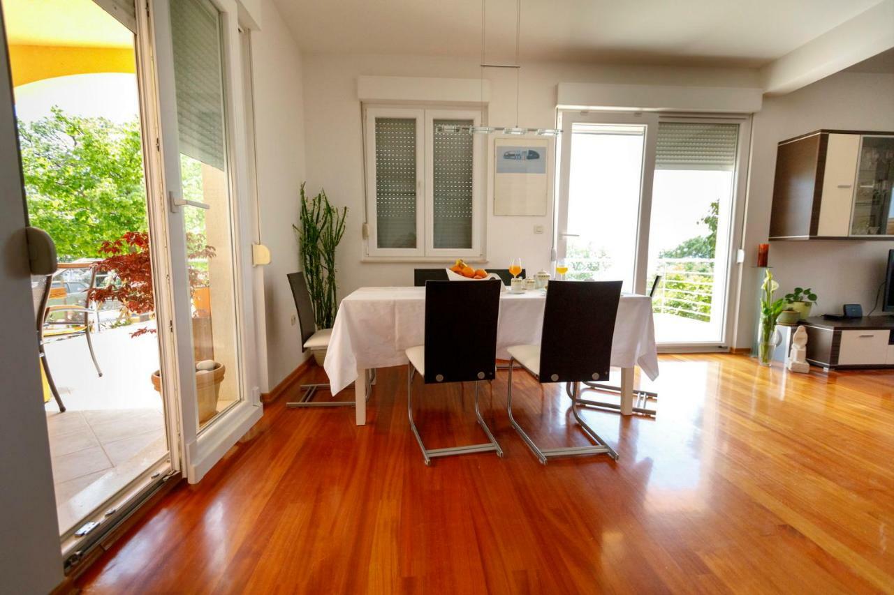 Luxury Villa Castrum Kaštela Екстериор снимка
