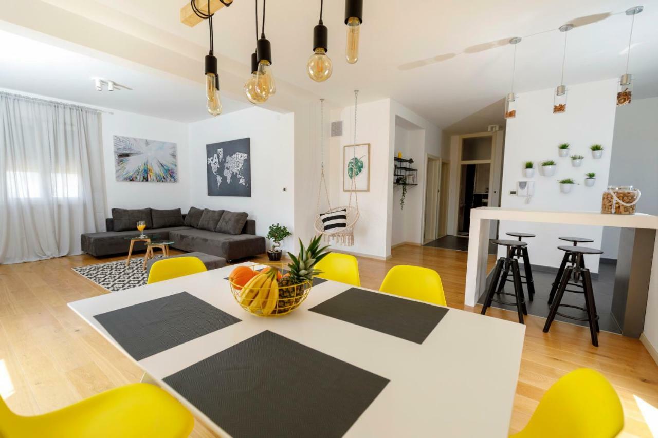Luxury Villa Castrum Kaštela Екстериор снимка