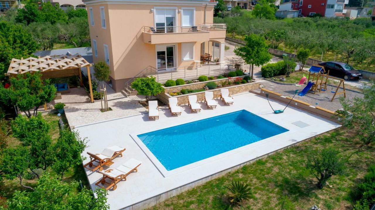 Luxury Villa Castrum Kaštela Екстериор снимка